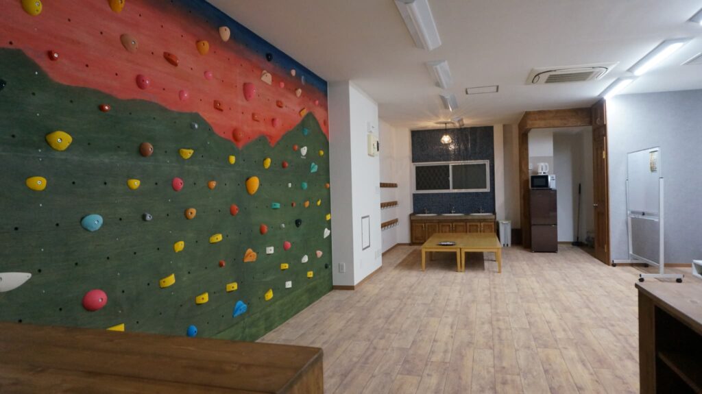 広島市で店舗内装ならseek freeplanning