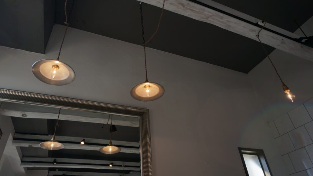 広島市で店舗内装ならseek freeplanning