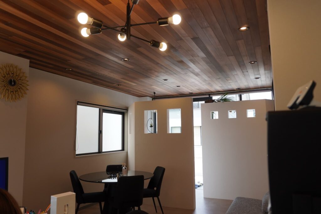 広島市で店舗内装ならseek freeplanning